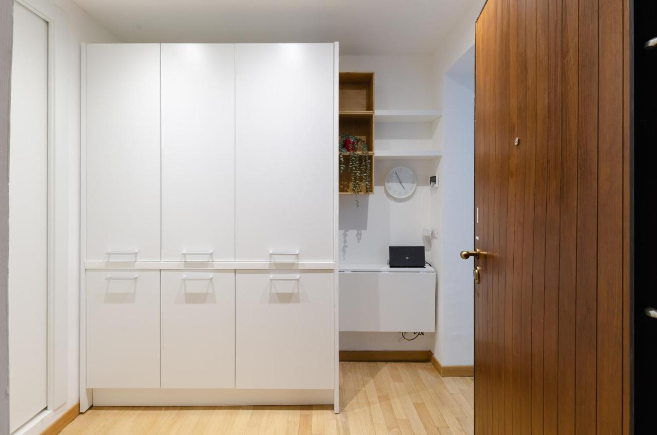 Design Apartment - Spadolini, Campus Bocconi Мілан Екстер'єр фото